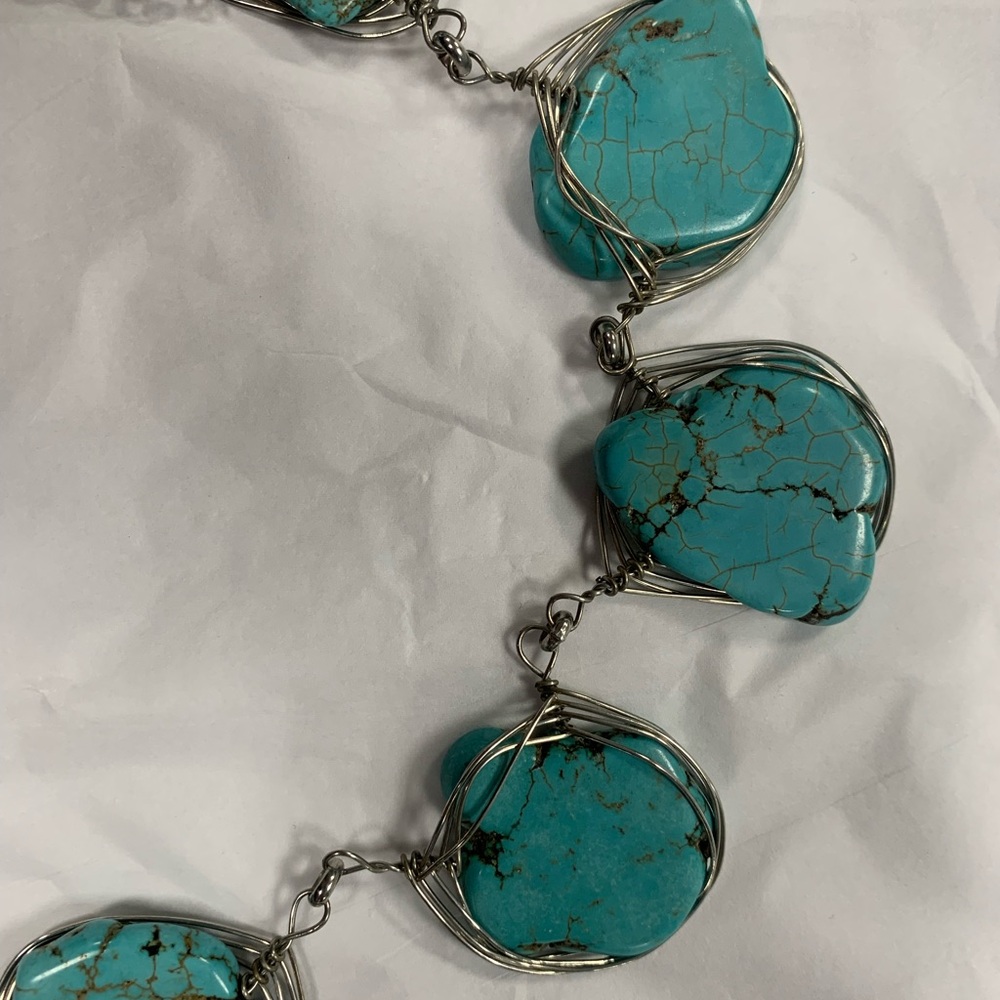 Turquoise Stone Necklace - Picture 8 of 10